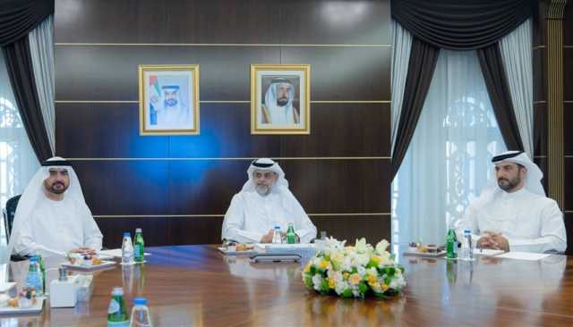 ولي عهد الشارقة يطلع على مشروع منصة الخدمات العقارية المتكاملة