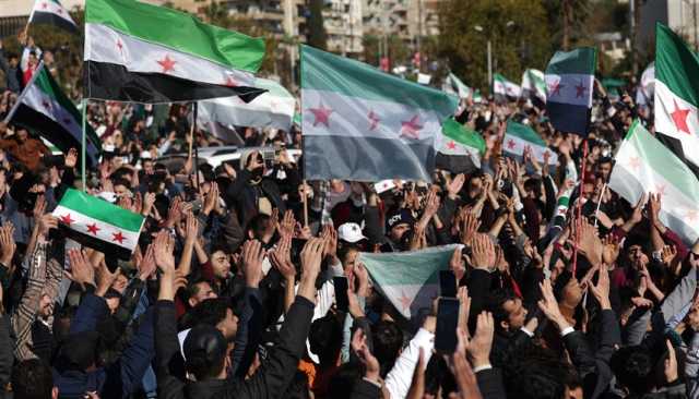 'الائتلاف الوطني السوري' يدعو إلى تشكيل حكومة تشاركية