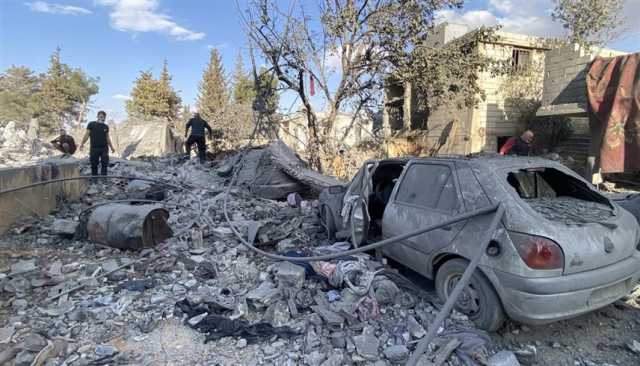 حتى حديد الأبنية المنهارة لم يتركه.. فضائح جديدة لماهر الأسد في حمص
