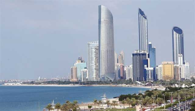 طقس الإمارات.. صحو نهاراً رطب ليلاً الأربعاء