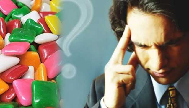 دراسة صادمة: مضغ العلكة ساعة يعادل ابتلاع 250 ألف قطعة بلاستيك