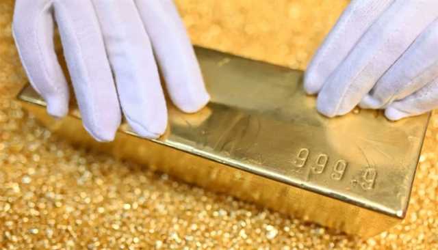 الذهب يسجل مستوى قياسياً وسط قلق من الرسوم الأمريكية