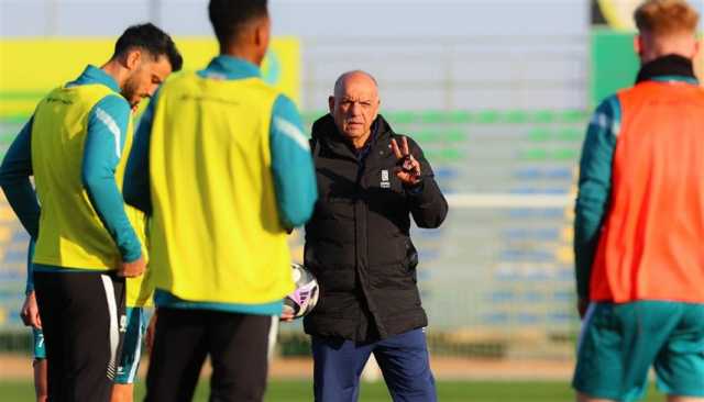 المدرب العراقي عدنان حمد يحقق انتصاره الثاني مع العروبة السعودي
