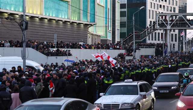 جورجيا.. اعتقال معارضين خلال احتجاج ضد الحزب الحاكم