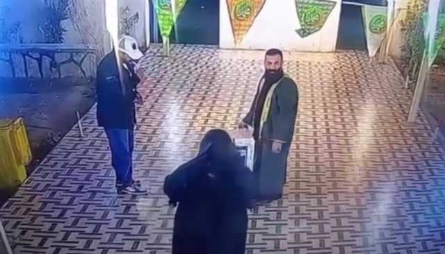 فيديو صادم: لحظة سرقة صندوق تبرعات في العراق