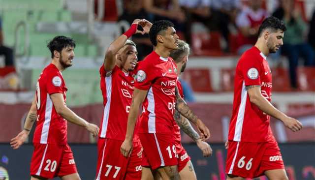 شباب الأهلي يطمح للتحليق بصدارة دوري أدنوك.. والعين والوحدة في صراع المركز الثالث
