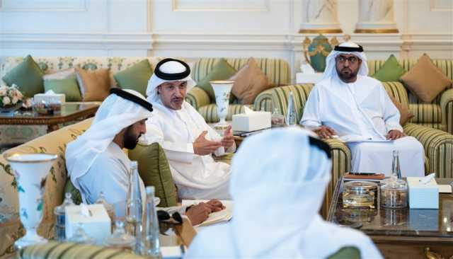 هزاع بن زايد: الشباب هم الثروة الحقيقية للوطن