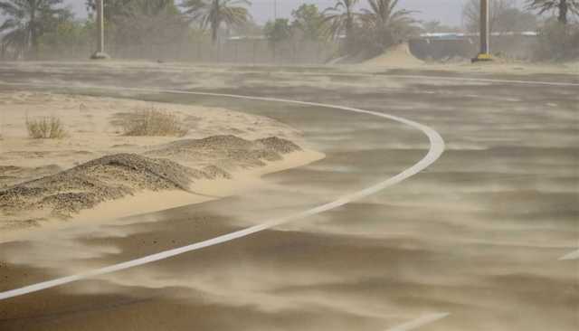 الإمارات.. تقلبات جوية ورياح نشطة وتحذيرات من الغبار