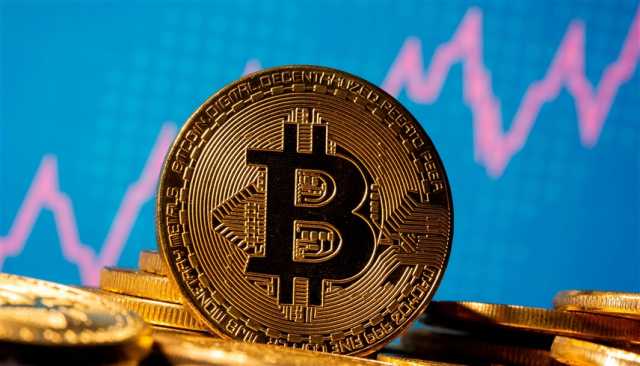 شبح الرسوم الجمركية الأمريكية يخيم على العملات المشفرة