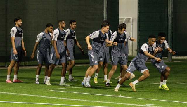 'الأبيض' الأولمبي يرفع درجة استعداداته لبطولة غرب آسيا