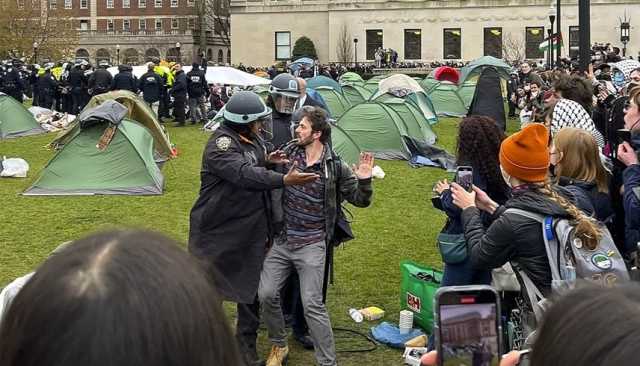 جامعة كولومبيا الأمريكية تعاقب مؤيدين للفلسطينيين