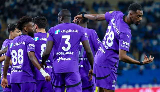 الهلال يهزم التعاون ويواصل الضغط على الاتحاد