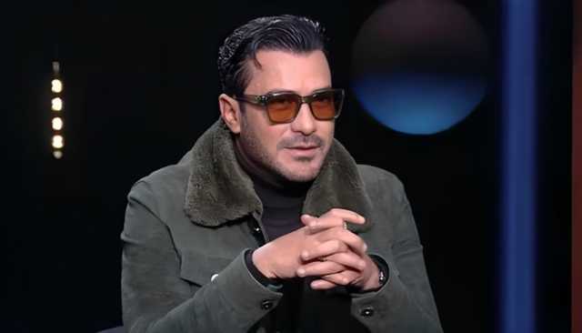 محمد رجب يكشف معاناة والدته النفسية بعد فقدها 8 أبناء