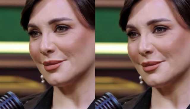كاذبة.. ممثلتان سوريتان تهاجمان سلاف فواخرجي