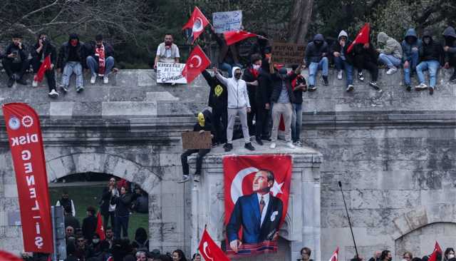برلماني أوروبي يتهم أردوغان بقيادة تركيا في 'الاتجاه الخاطئ'