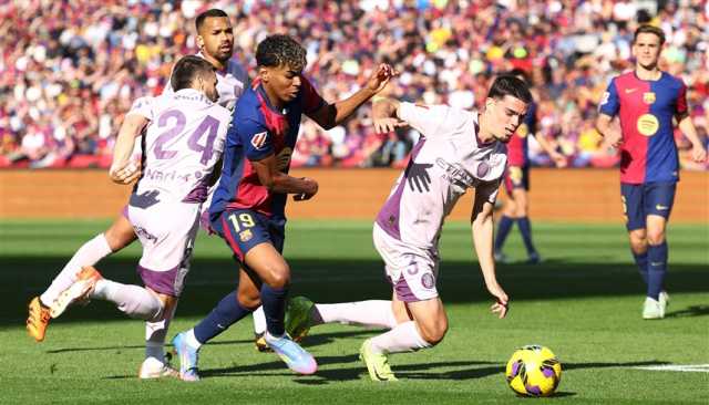 برشلونة يسحق جيرونا ويحلق في الصدارة