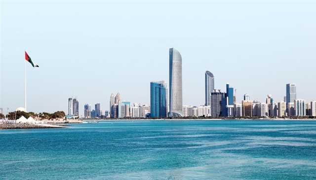 طقس الإمارات.. صحو الثلاثاء