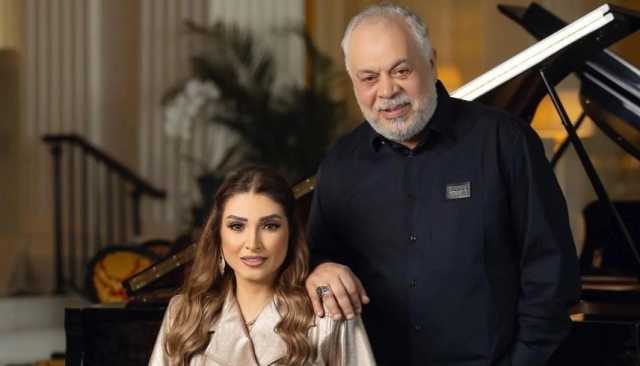 نقل أشرف زكي للمستشفى بعد تعرضه لوعكة.. وروجينا تعلق