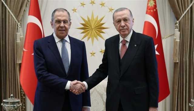 ‬أردوغان يبحث إحياء اتفاق الحبوب.. وروسيا تتمسك بشروطها