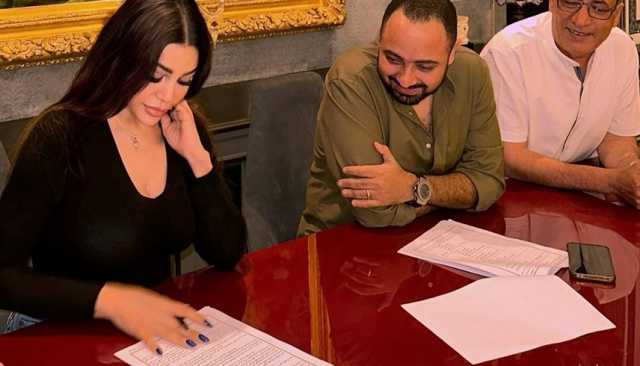 'أكشن أم كوميدي؟'.. هيفاء وهبي تشوق الجمهور لفيلمها الجديد