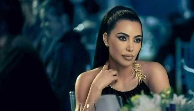 كيم كارداشيان 'مثيرة للجدل' في الحلقة الأولى من 'قصة رعب أمريكية'