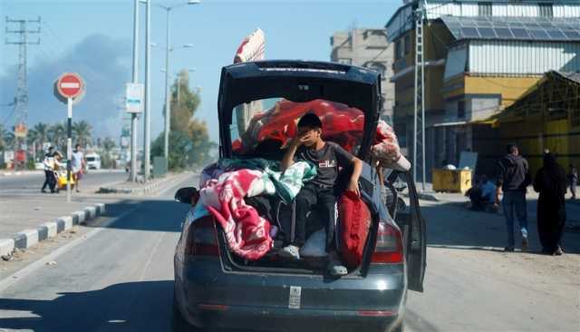 إسرائيل تهجر سكان شرق خان يونس