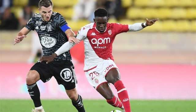 الدوري الفرنسي.. موناكو يواصل مطاردة سان جيرمان