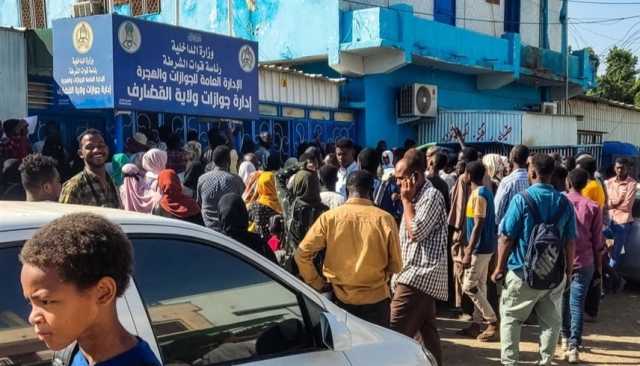 بعد فتح معبر مع إثيوبيا.. السودانيون يتدفقون للهروب من الحرب