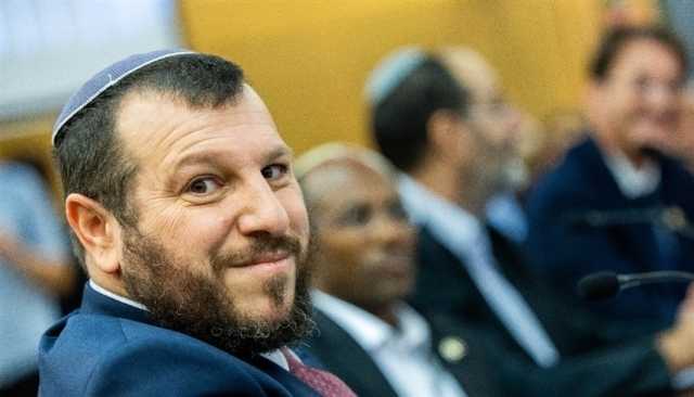 بعد 'القنبلة النووية'.. وزير إسرائيلي يطالب بإعدام الأسرى الفلسطينيين