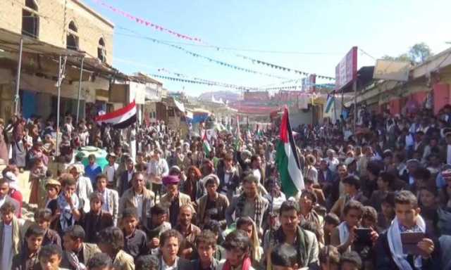 احتشاد جماهيري لأبناء غمر بصعدة تنديداً بجرائم العدو الصهيوني بحق الشعب الفلسطيني