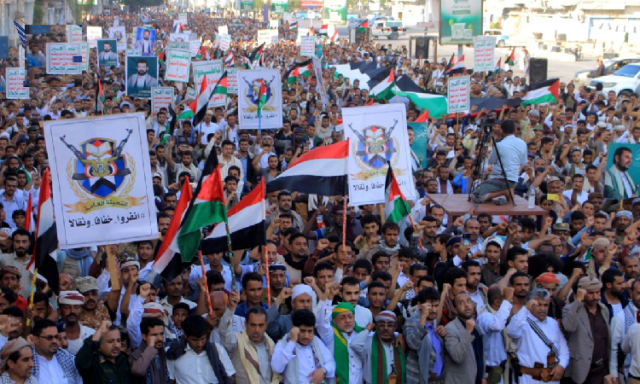 مسيرة معكم حتى النصر، والأمريكي لن يوقفنافي الحديدة
