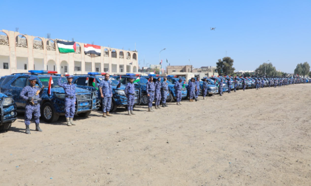 عرض رمزي لوحدات النجدة بأمانة العاصمة ضمن معركة الفتح الموعود