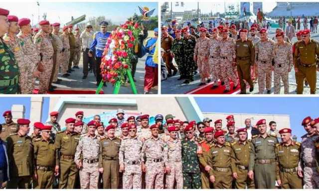 قيادات وزارة الدفاع والأركان تزور ضريح الشهيد الرئيس الصماد ورفاقه