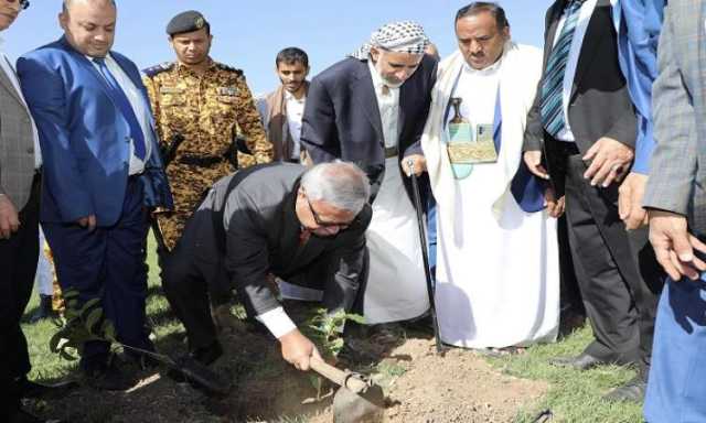 بن حبتور يدشن موسم التشجير للعام 1445هـ