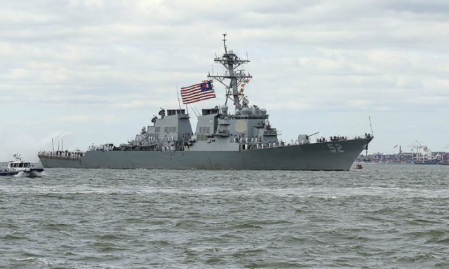 البحرية الامريكية في ورطة ومأزق كبير