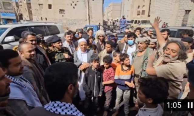 فيديو «صادم للمرتزقة» من مكان حادثة رداع لأسر الضحايا أنفسهم