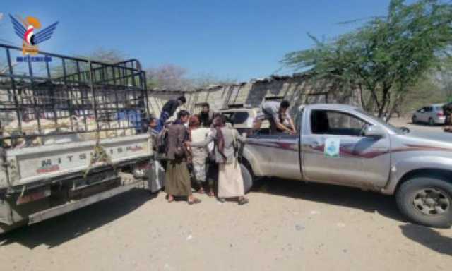 أبناء المهاذر بصعدة يقدّمون قافلة عيدية للمرابطين في جبهة كرش بلحج
