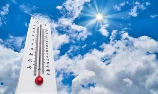 الارصاد: 40 - 45 درجة مئوية في الصحاري والسهول