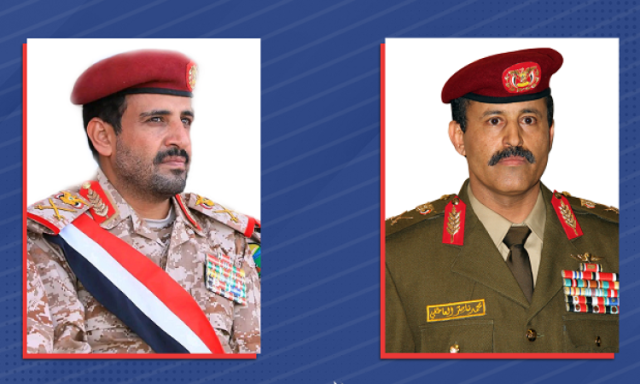 وزير الدفاع ورئيس الأركان يهنئان القيادة الثورية والسياسية بالعام الهجري الجديد