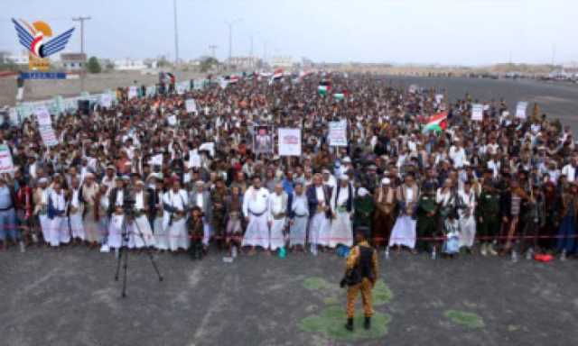 أبناء تعز يحتشدون في 11 ساحة للتأكيد على ثبات الموقف من نصرة غزة