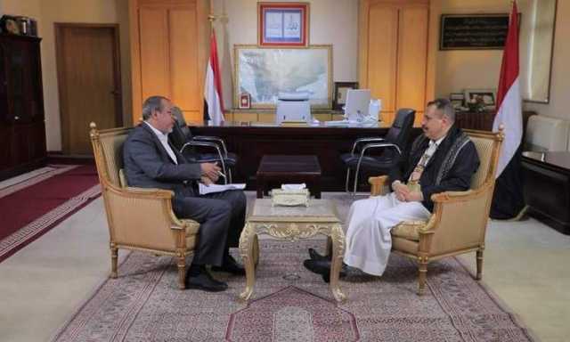 وزير الخارجية: السعودية تريد يمنًا ضعيفًا أعزلًا وتابعًا لها