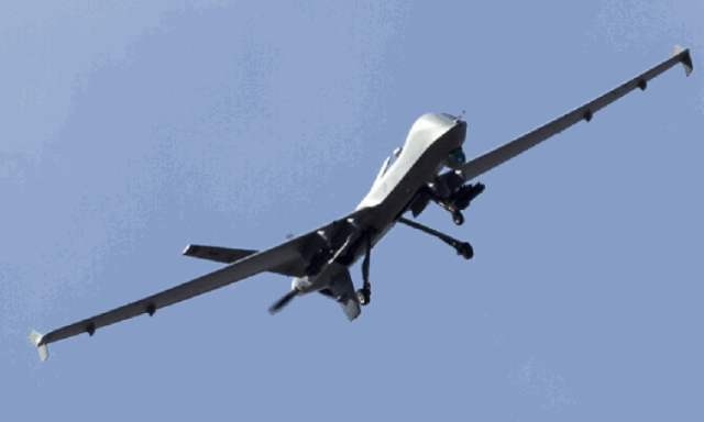 الخامسة مساء .. مشاهد حطام الطائرة MQ-9 في الجوف