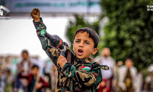 أبناء تعز يحتشدون في 33 ساحة تحت شعار جهاد وثبات واستبسال.. لن نترك غزة