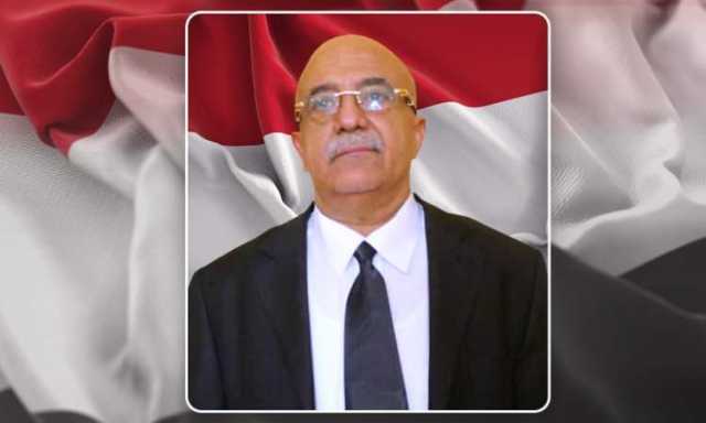 رئيس مجلس الوزراء يشيد بالأدوار الوطنية للحركة العمالية اليمنية