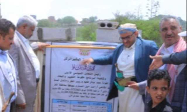 تعز: افتتاح ووضع حجر اساس مشاريع بـ3.9 مليار ريال