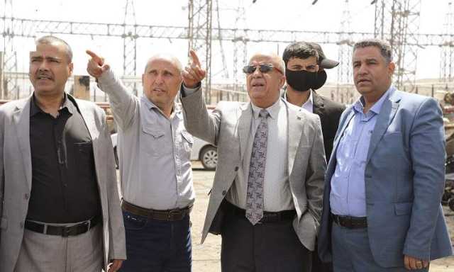 الرهوي يشيد بكوادر وزارة الكهرباء في استعادة التيار الكهربائي في زمن قياسي