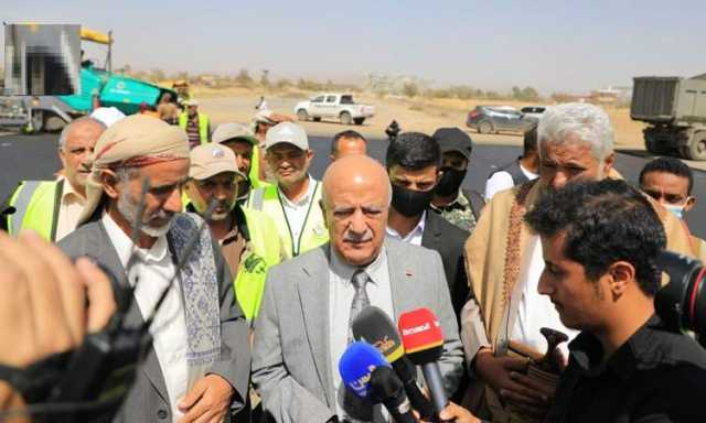 الرهوي يشيد بسرعة استعادة جاهزية مطار صنعاء الدولي