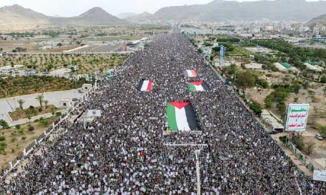 صحيفة أمريكية: القوات المسلحة اليمنية تفوقت على أقوى تحالف عسكري في العالم