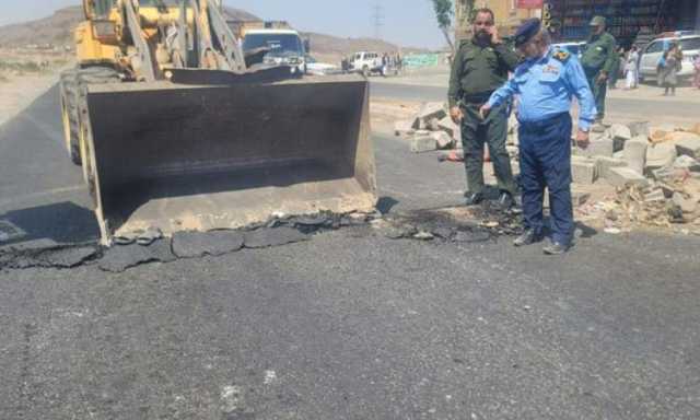 حملة لإزالة المطبات في ثلاث طرق رئيسة