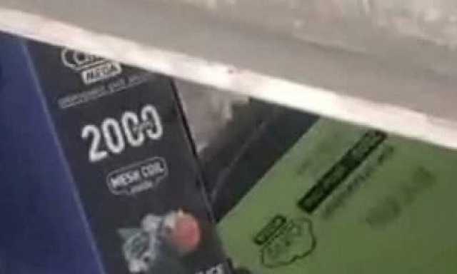 مركز عفار الجمركي يحبط محاولة تهريب شيش إلكترونية